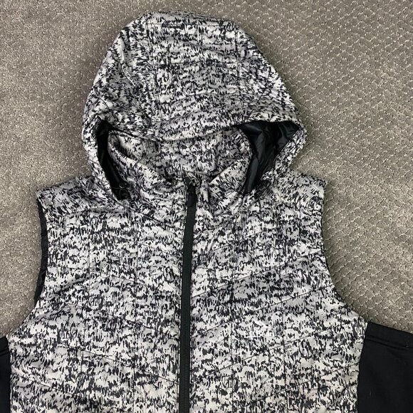 LL Bean Puffer Vest Women's XLP Petite Gray Camo Primaloft Packaway Packable - Picture 2 of 12